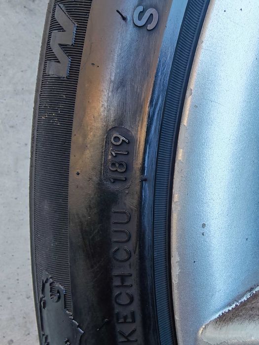 Джанти със зимни гуми 215 50 17 за Passat b6