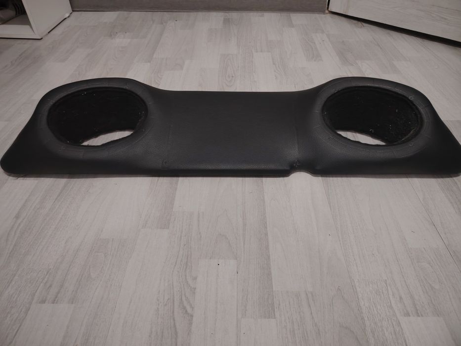 Полка под задние колонки от спарка