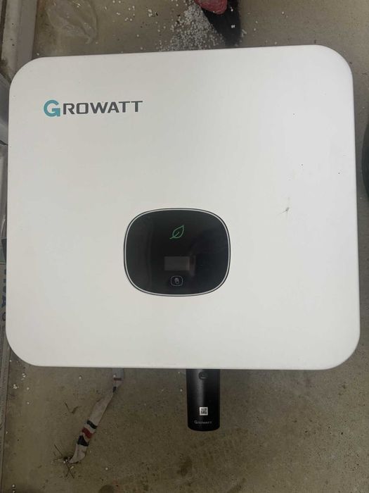 Invertor Growatt 10 KW, trifazat