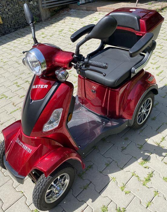 Cvadriciclu, scuter electric cu 4 roti