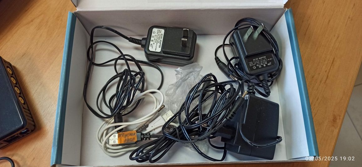 4 канален IP Video server + две камери
