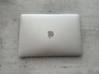 MacBook Pro Retina 13" 2020 2.3GHz i7 4-Core/ 32GB RAM/ 512GB SSD