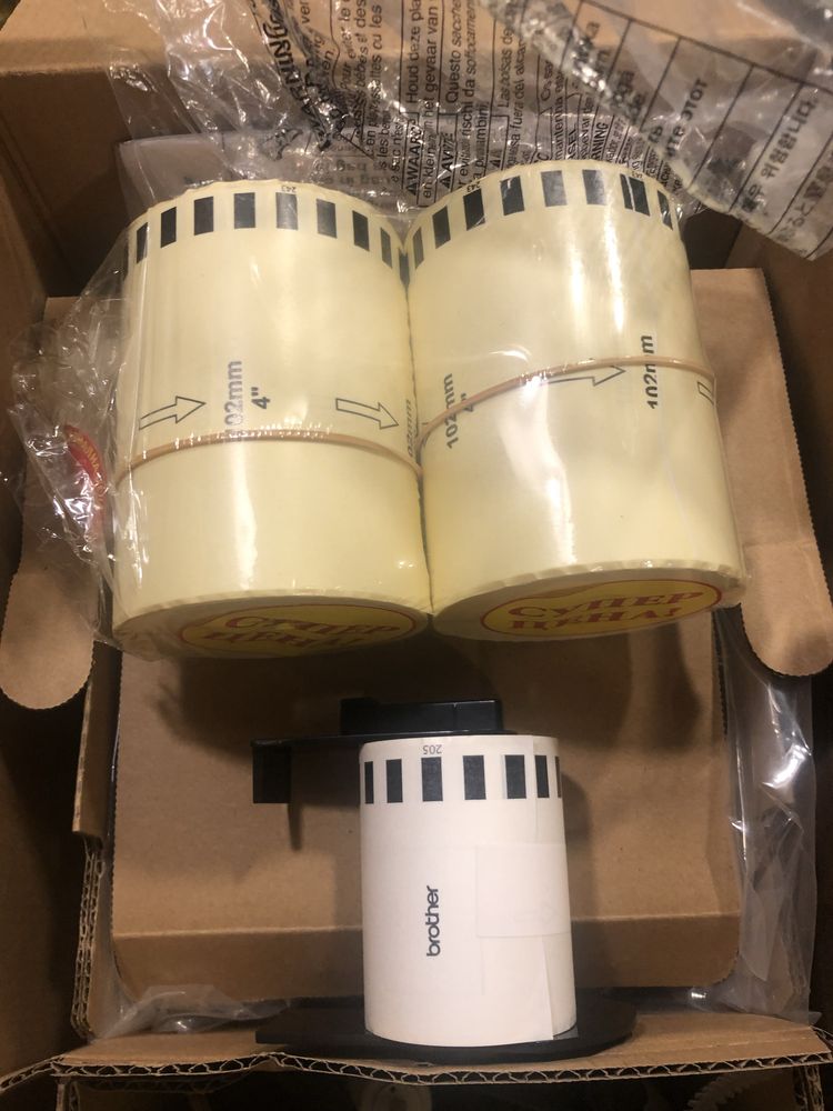 Принтер за етикети Brother QL-1100c, 300DPI, USB, Аuto-Сutter