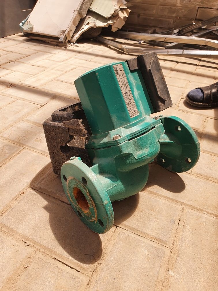 Насос циркуляционный WILO Top-s 40/7 (3 фазы) очень мощный,