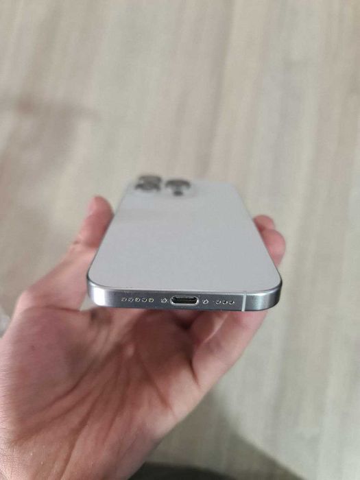 Iphone 15 pro 128 GB 91 yomks