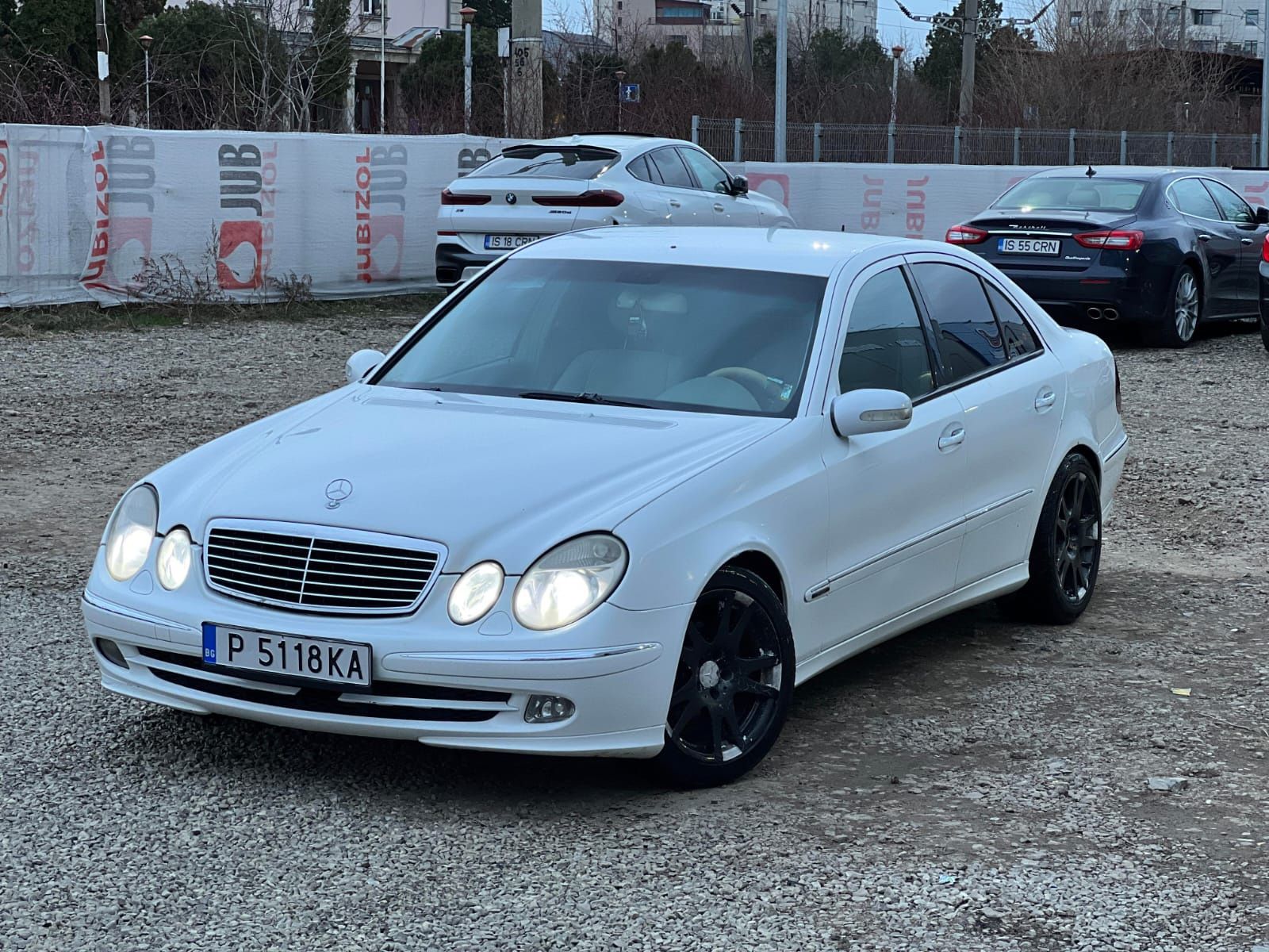 Mercedes E class w211