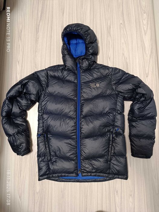 ''MOUNTAIN HARDWEAR''оригинално мъжко пухено яке S размер