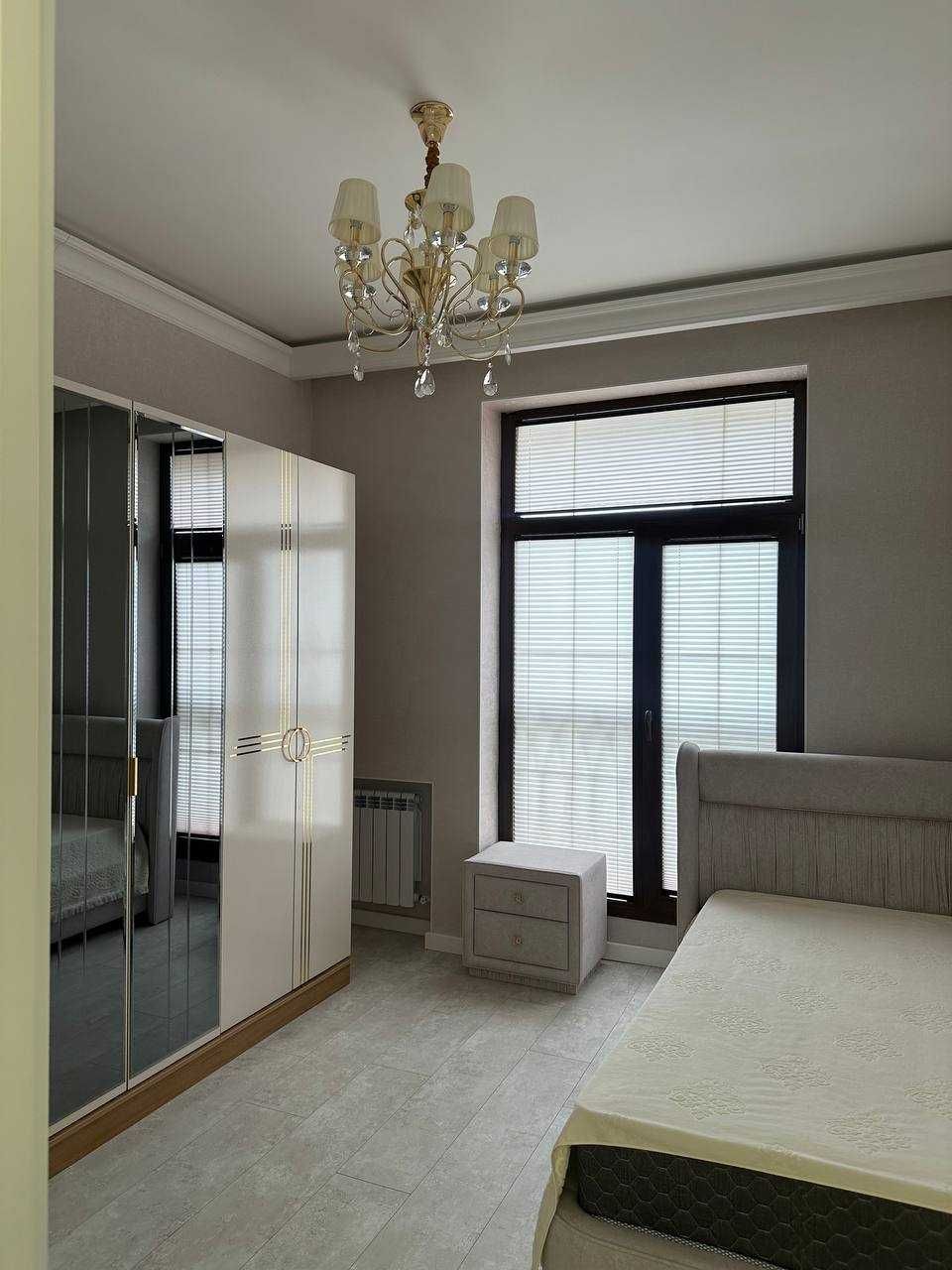 Продам квартиру в ЭЛИТНОМ ЖК Oq Saroy по Низкой цене! + Личный Паркинг