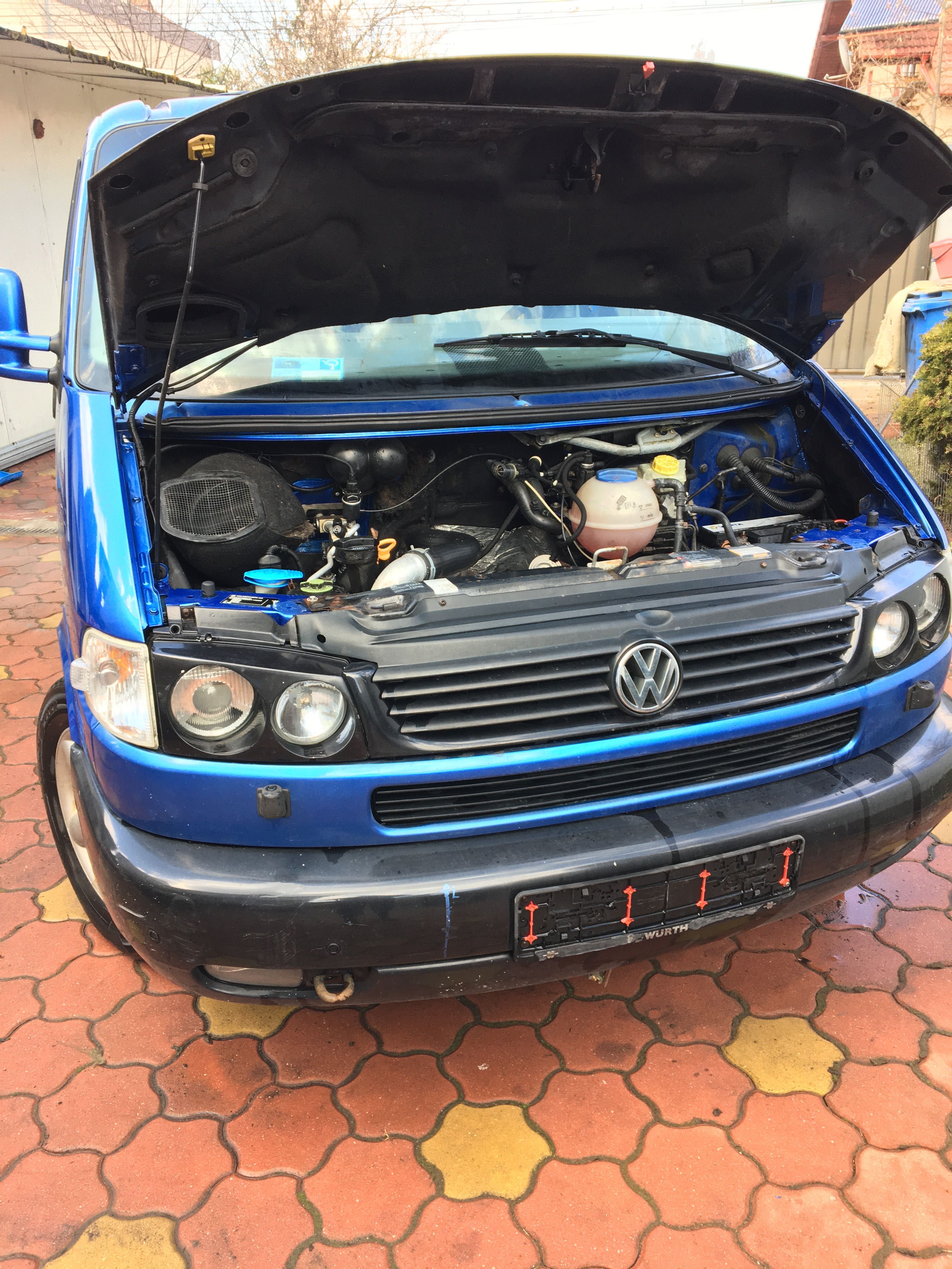 Dezmebrez VW T4 Multivan,motor 151 CP 111kw