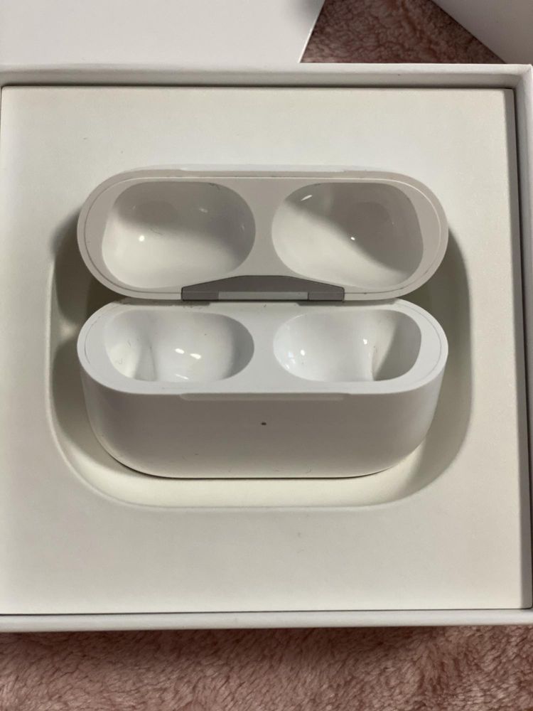 Airpods pro original case/Кому потерял или сломал/