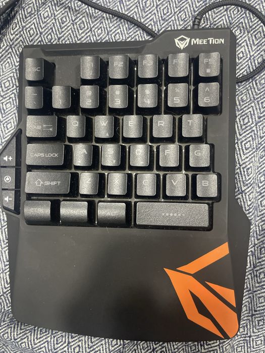 Комплектующие, Монитор LG,Клавиатура genius, клавиатура одноручная