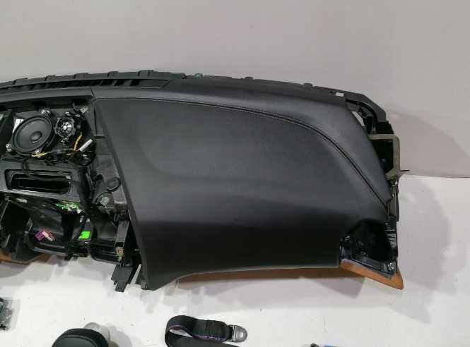 BMW seria 8 - kit airbag - plansa de bord - set centuri de siguranta