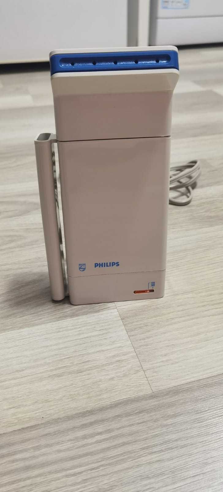 Dispozitiv cu aburi Philips/aparat de calcat vertical Philips