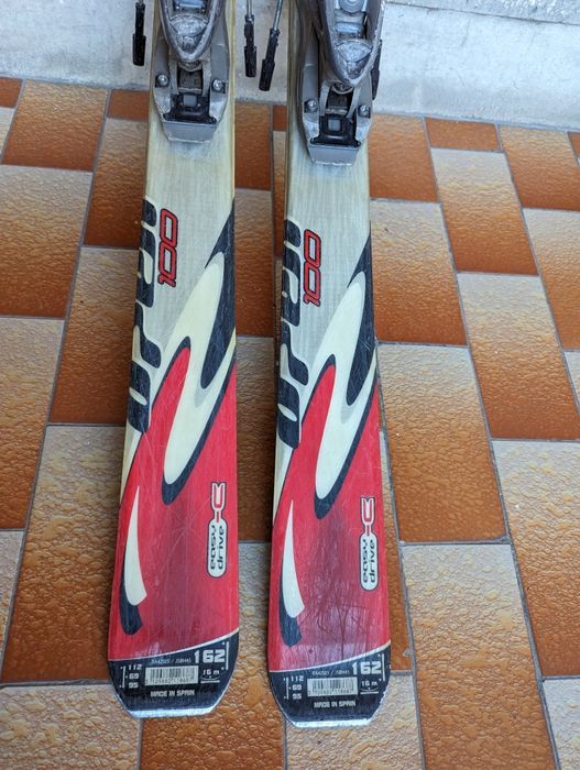 Ски с автомати ROSSIGNOL височина 162cm.