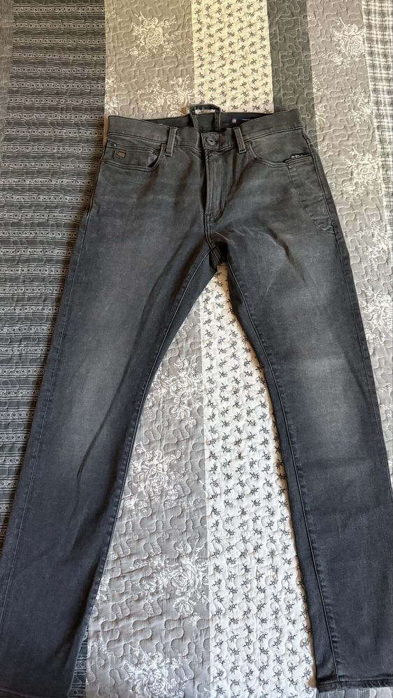 Продавам нови дънки G-Star Raw