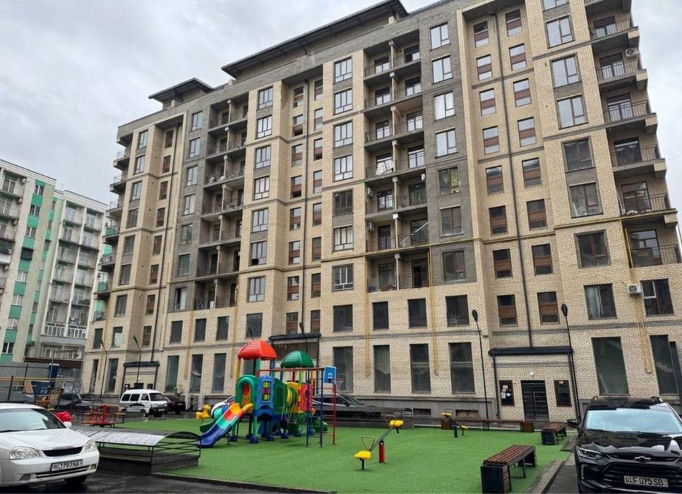 Продается 4/5/10 новостройка на Махтумкули