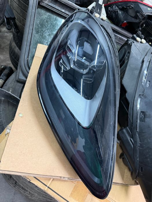 Фарове Porsche Cayenne 9Y0 година full led