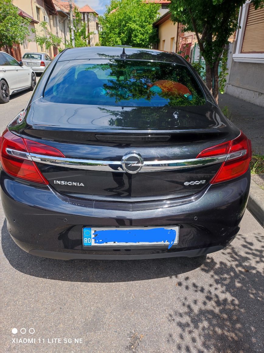 Vând Opel Insignia an 2014 diesel motorizare 2.0  140 cp