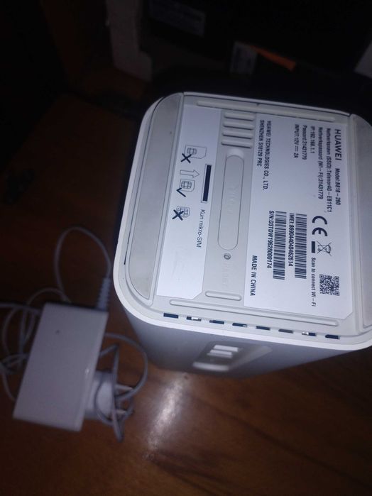 Router Huawei b818