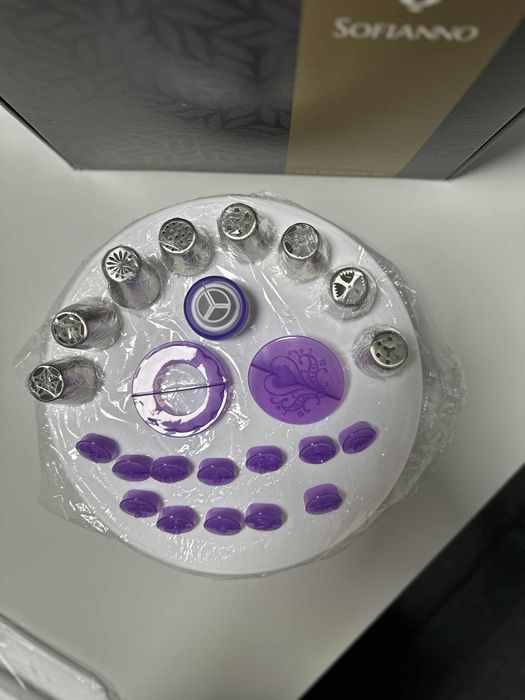 Комплект за декориране на торта