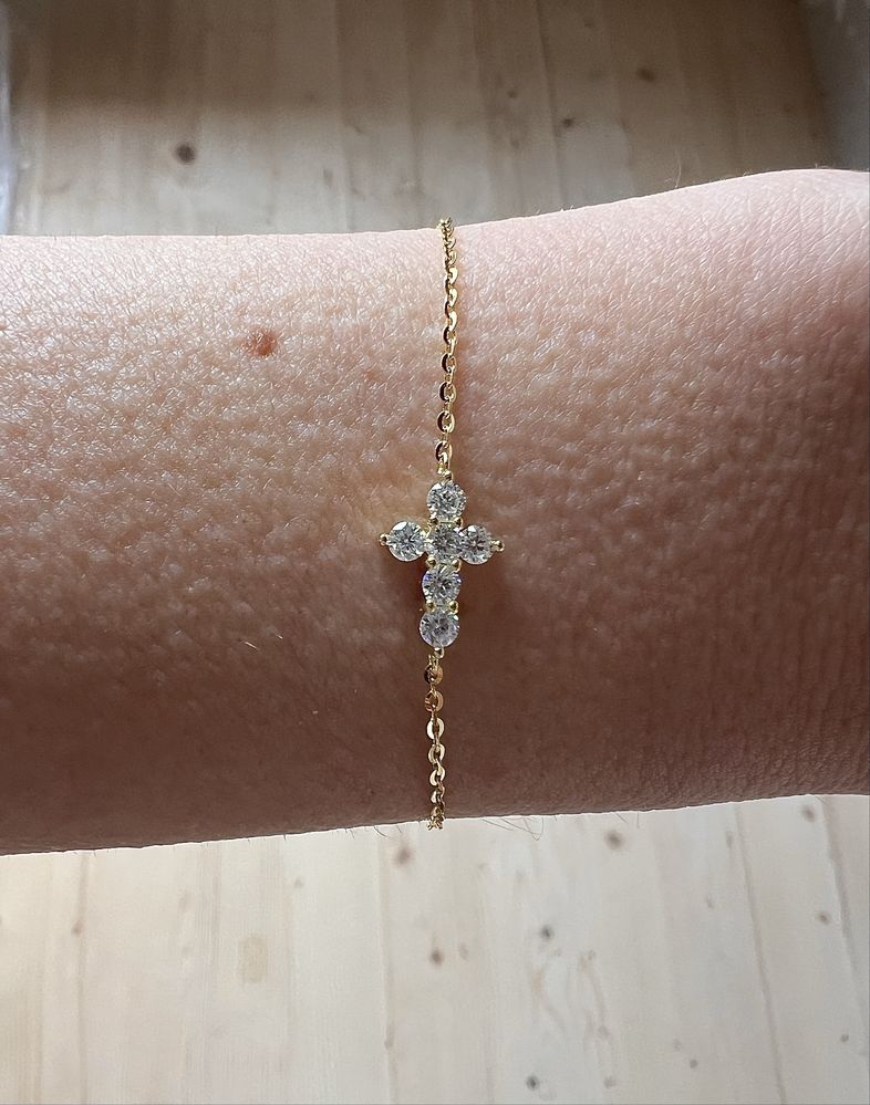 Bratara Cruce cu moissanite