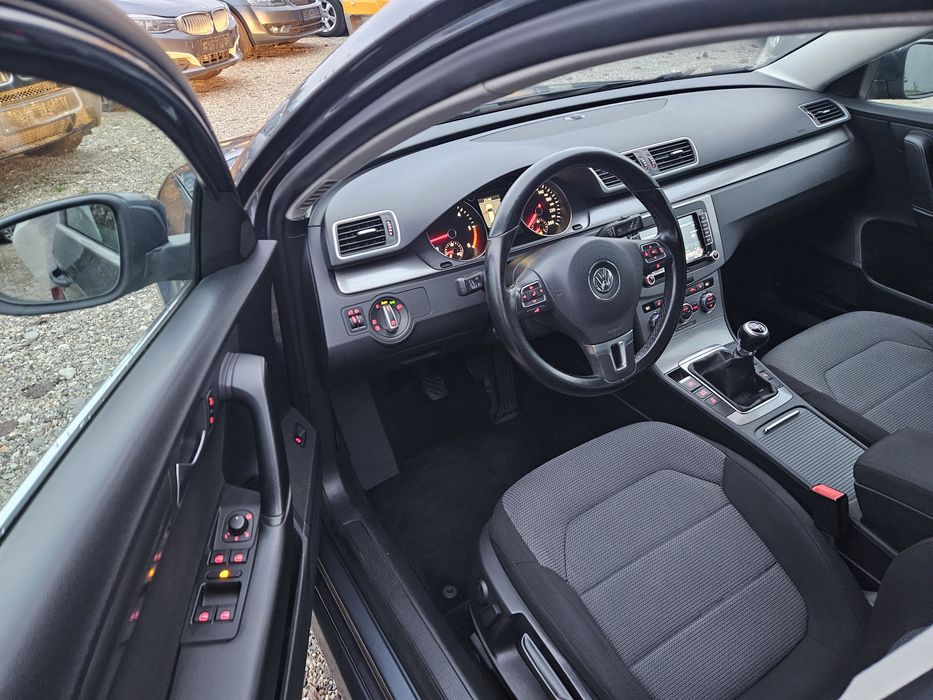 Vw Passat B7 2012 ~ 2.0 TDI/170 CP/Euro 5/Senz Park/2xKlima/Navi/