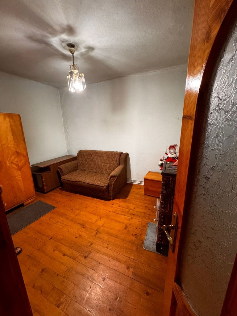Casă de vânzare localitatea Micula str Iughere NR 663 Județul Satu Mar