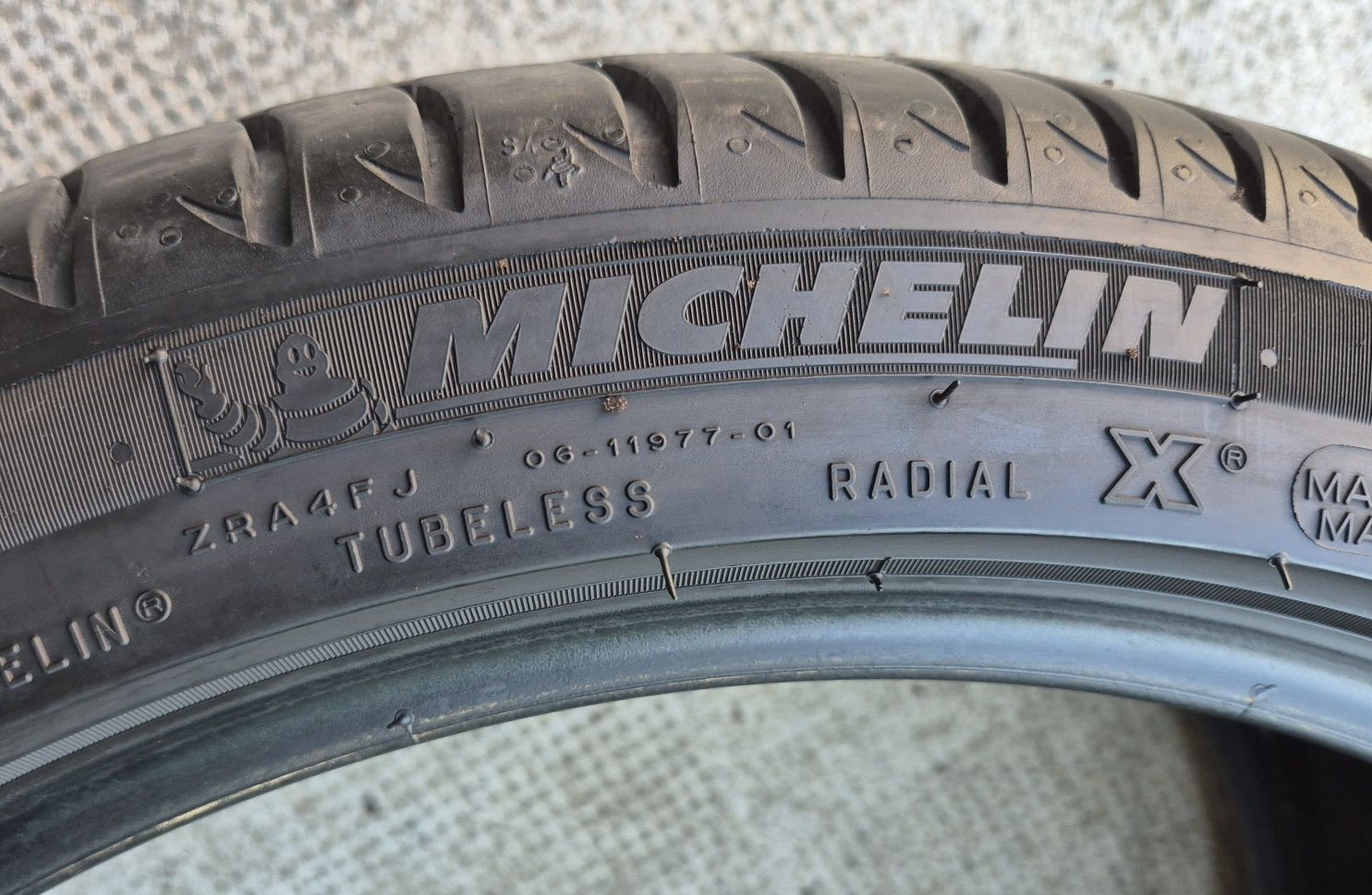 Set 2buc 275/35 R19 100Y XL Michelin Primacy³ ZP *BMW RSC MOE RFT vară