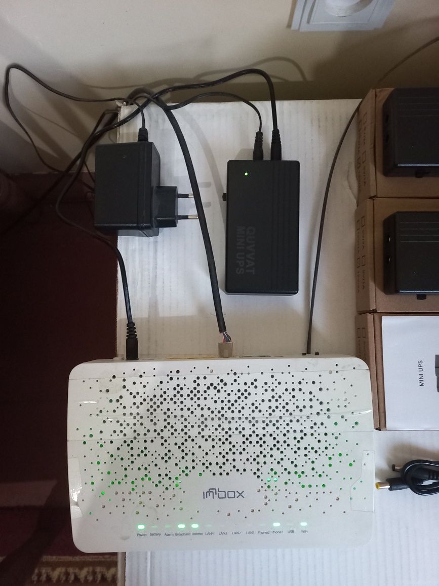 Aksiya narxida Mini UPS WiFi Routerga, 4-5 soat. Dostavka bepul