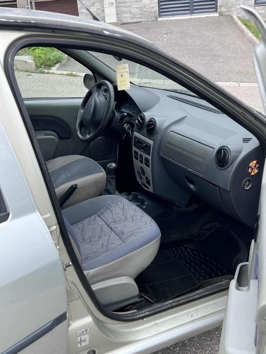 De Vânzare Dacia Logan