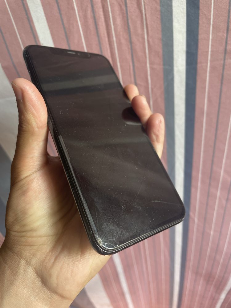 Iphone 11 pro max llaaa
