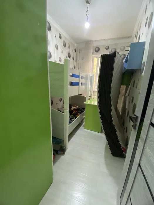 Mirzo Ulugbekda 3 xonali kvartira, 1-liniya, metro yaqin, qulay narxda