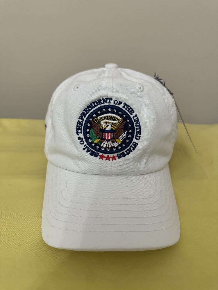Кепка США (Мошенников не беспокоить!)напишите ватсапе)