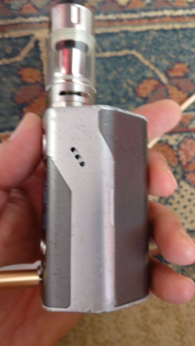 Vând Mod țigară Reuleaux RX200s