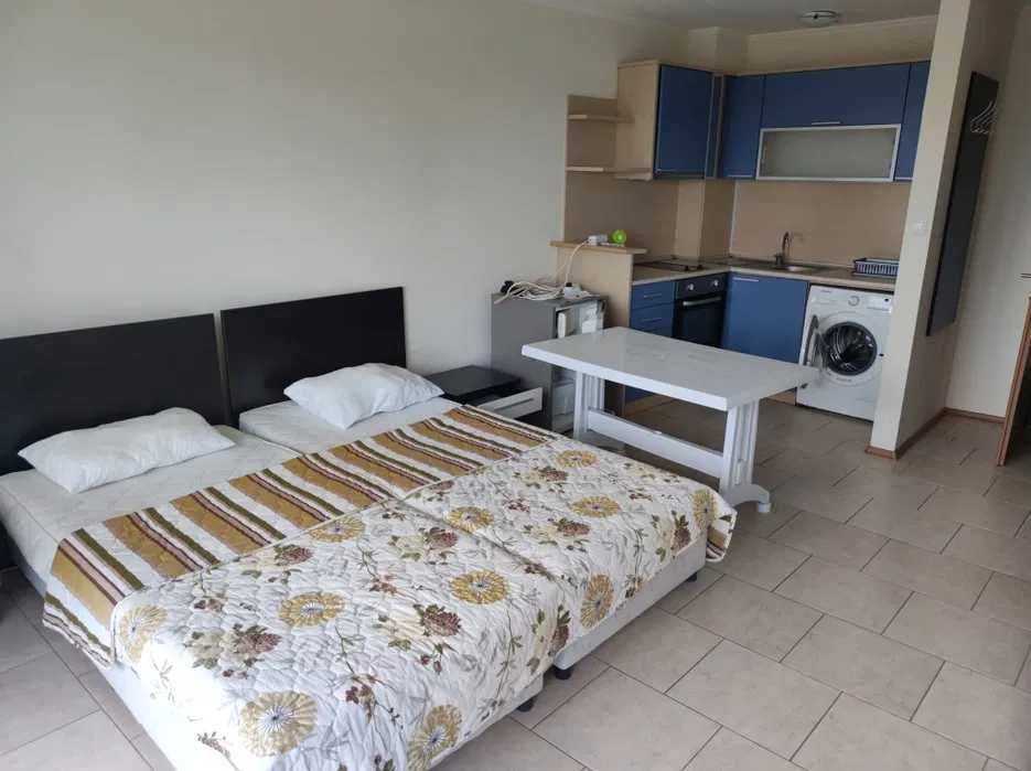 Продава се Едностаен апартамент в Обзор - 35 кв.м за 1000 €/кв.м - Снимка #3
