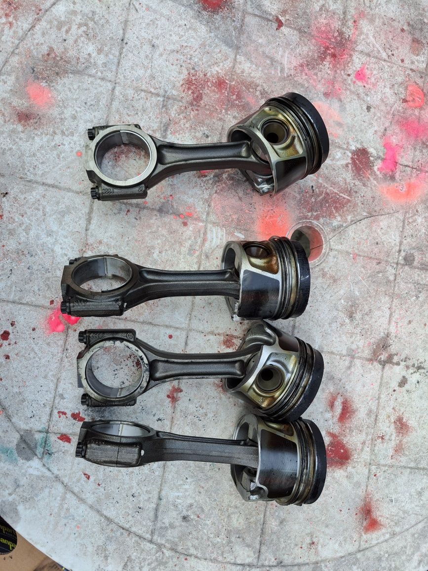 Pistoane piston cu biela complet Vw,Skoda ,Audi motor 2.0 tdi CBAB