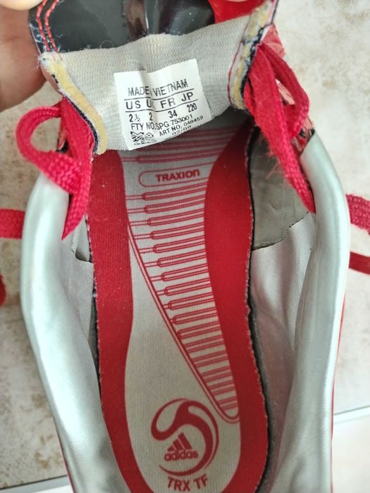 Оригинални детски маратонки /футболни обувки /бутонки Adidas