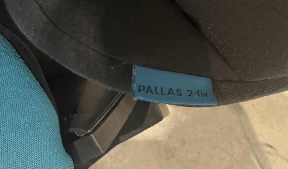 Столче за кола Cybex Pallas 2 Fix