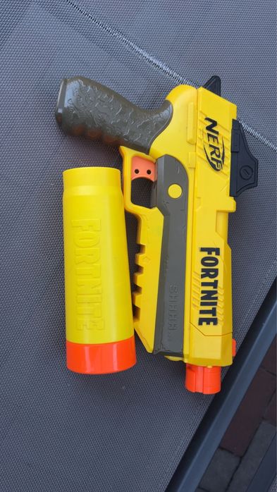 Pistol Fortnite Nerf Ca nou