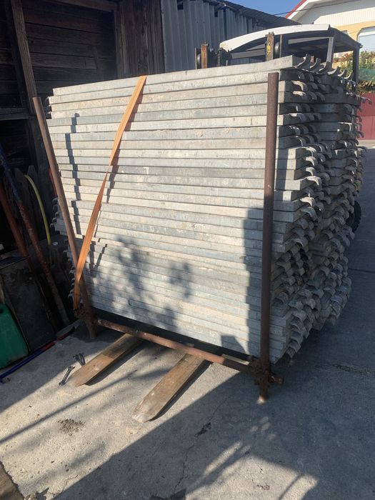 Vand 150 hasuri schela Dalmine , folosita o singua data