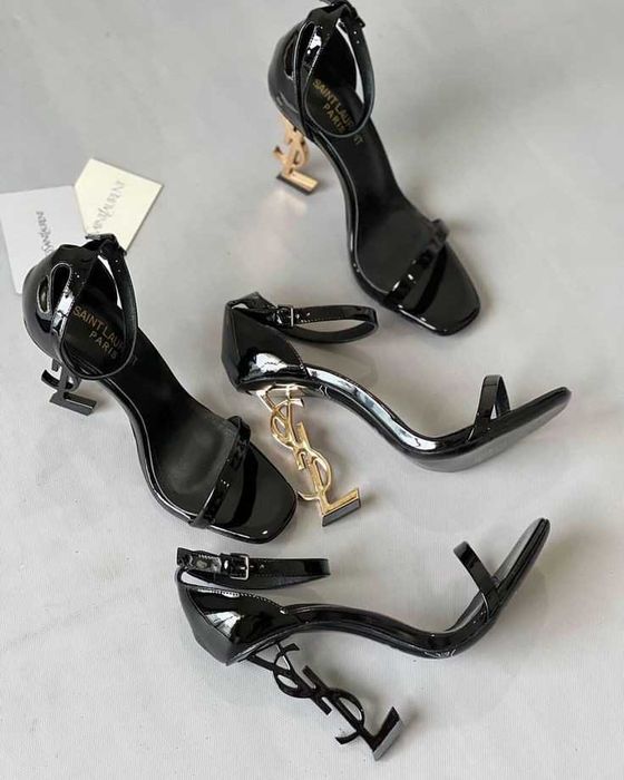 Сандали обувки на ток дамски