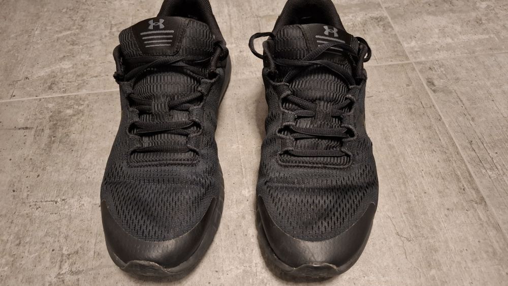 Мъжки маратонки Under Armour 43 номер (27,5 см)