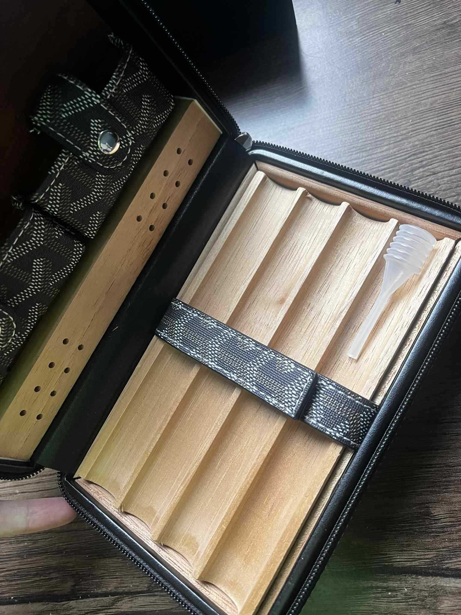 Кожен хумидор за пури с шарка на goyard