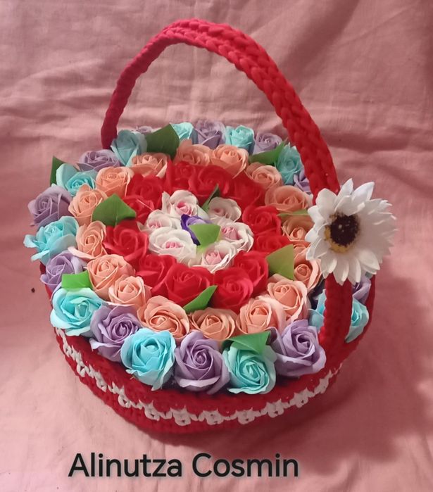 Aranjamente florale flori de săpun trandafiri