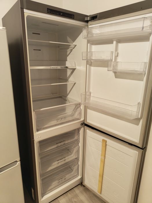 Холодильник б/у.