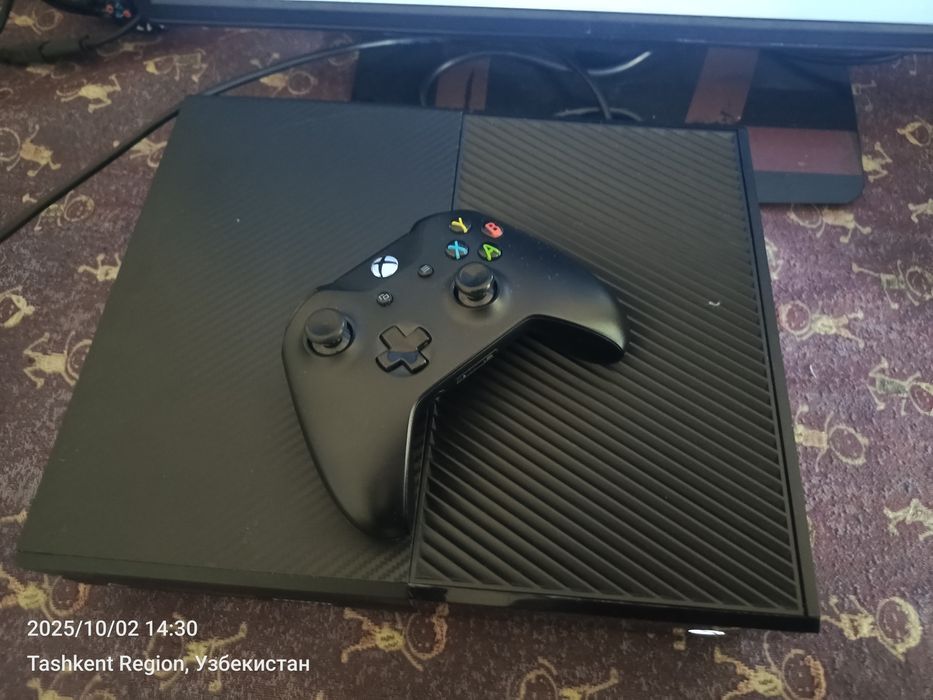 Xbox one 500gb oʻyinlari va 3 oy garantiyasi bor