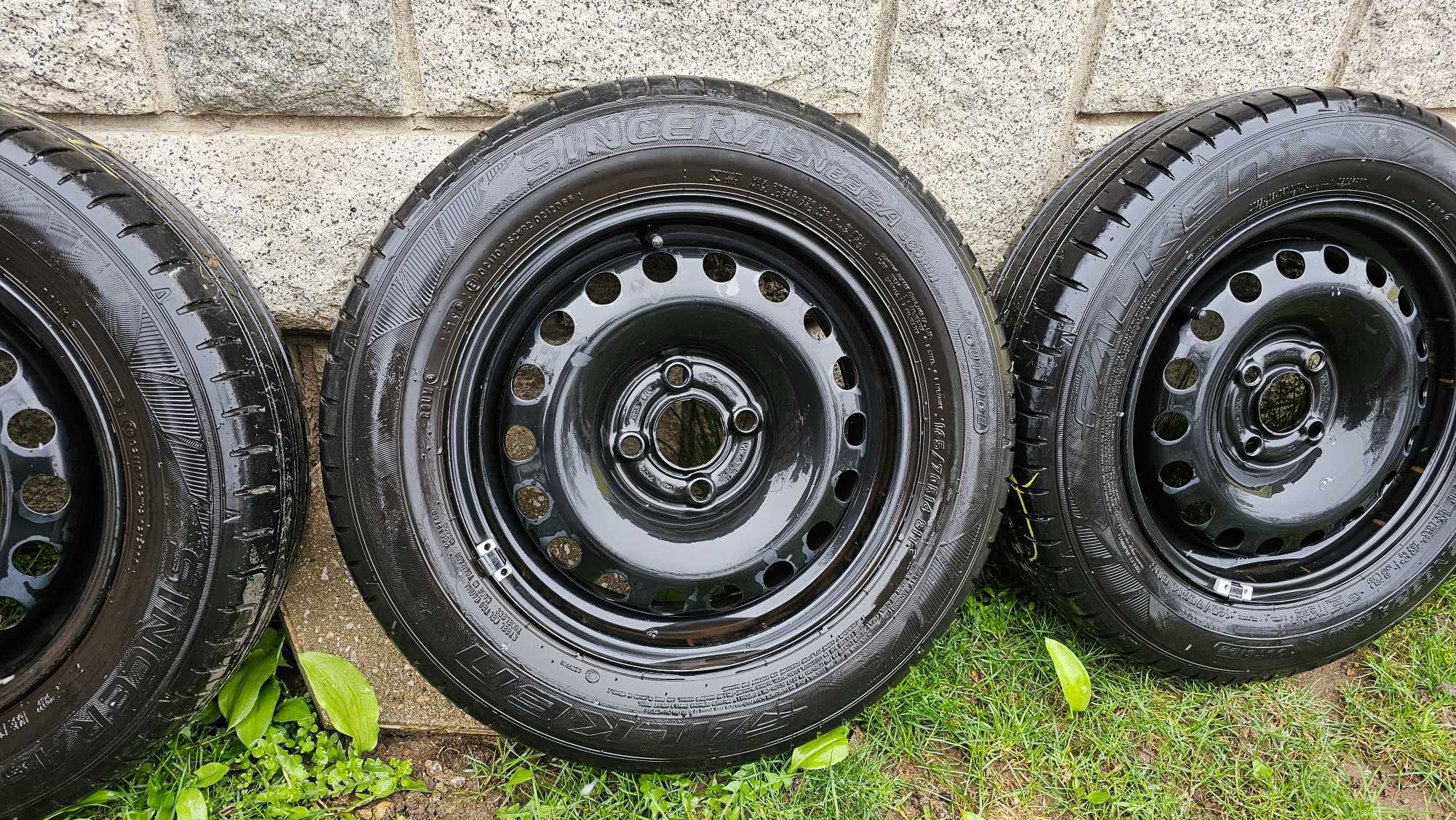 Джанти 14 4x100 с гуми 165/70R14 Seat Mii, VW up, Skoda Citigo.