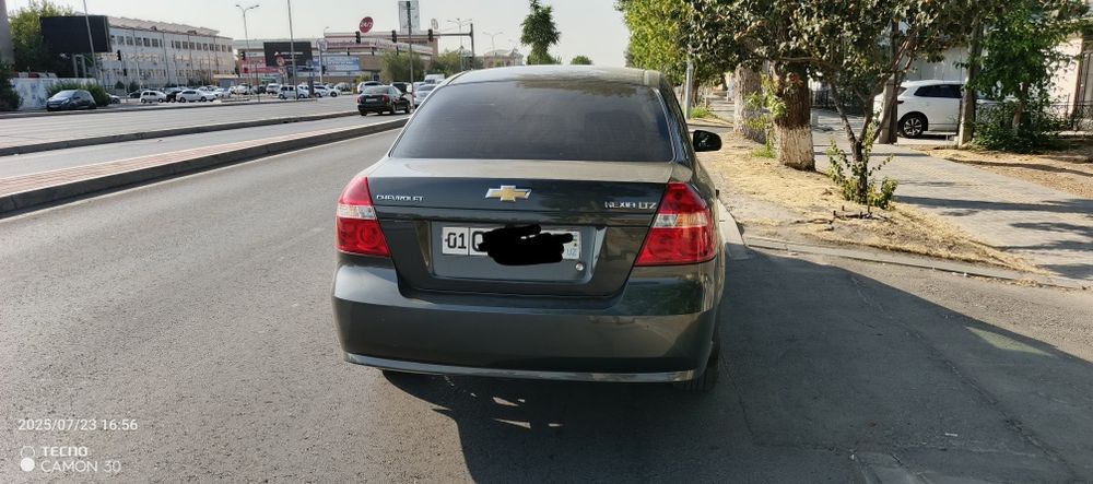 Chevrolet Nexia 3 avtomat