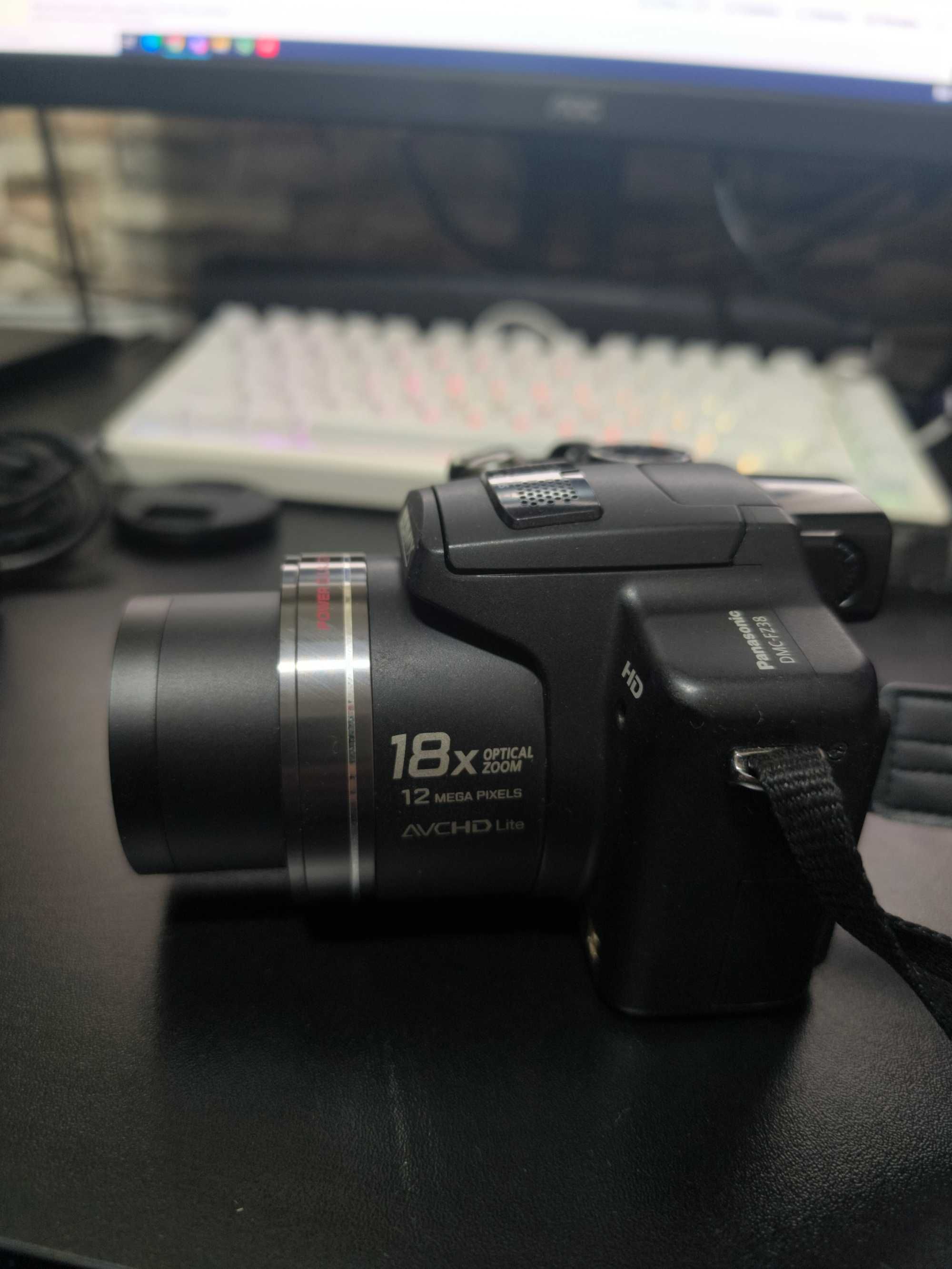 Фотоапарат Panasonic Lumix FZ 38