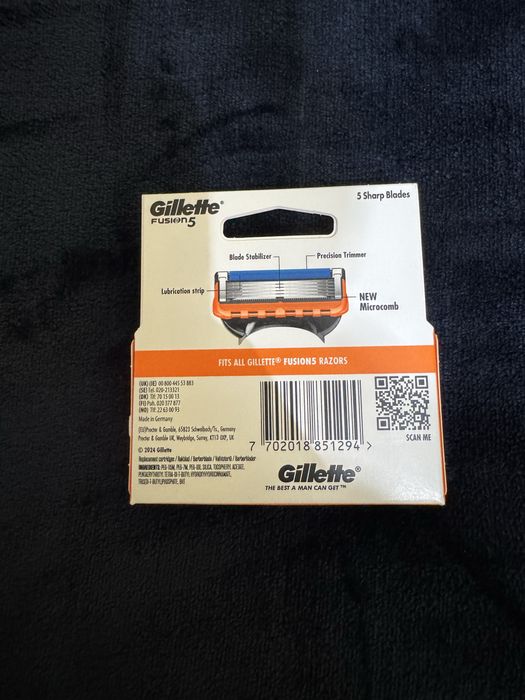 Set 4 rezerve noi originale Gillette Fusion 5 portocaliu noi sigilate